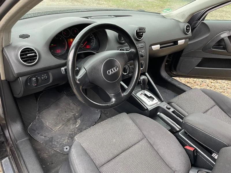 Audi A3 2.0tdi DSG , снимка 9 - Автомобили и джипове - 45089960