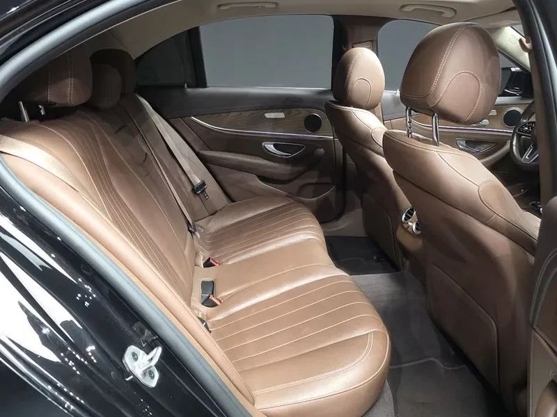 Mercedes-Benz E 200 - САМО 30% АВАНС, снимка 12 - Автомобили и джипове - 55569100