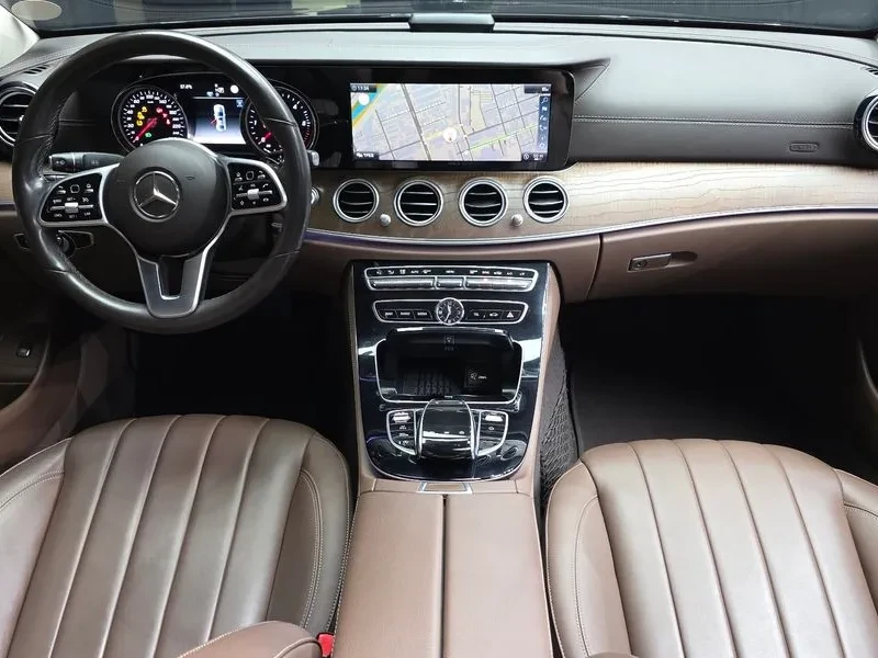 Mercedes-Benz E 200 - САМО 30% АВАНС, снимка 7 - Автомобили и джипове - 55569100