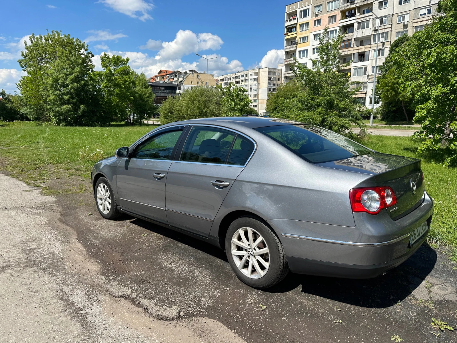 VW Passat 2.0 TDI - изображение 7