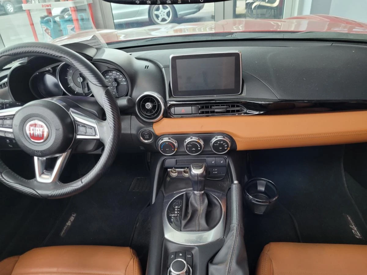 Fiat 124 SPYDER LUSSO CARFAX АВТО КРЕДИТ  - изображение 8