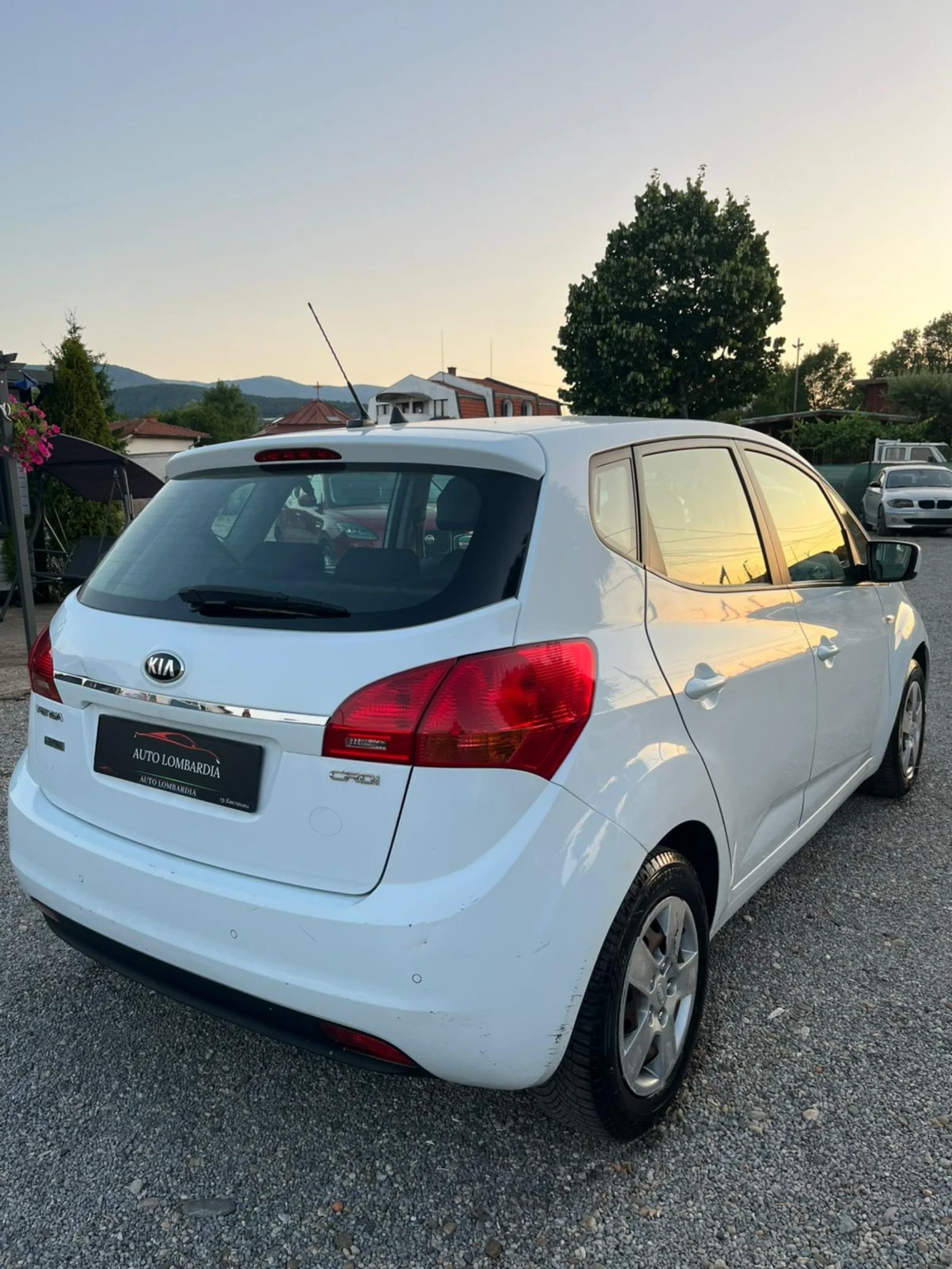 Kia Venga 1.4 CRDI 2бр.  - изображение 5