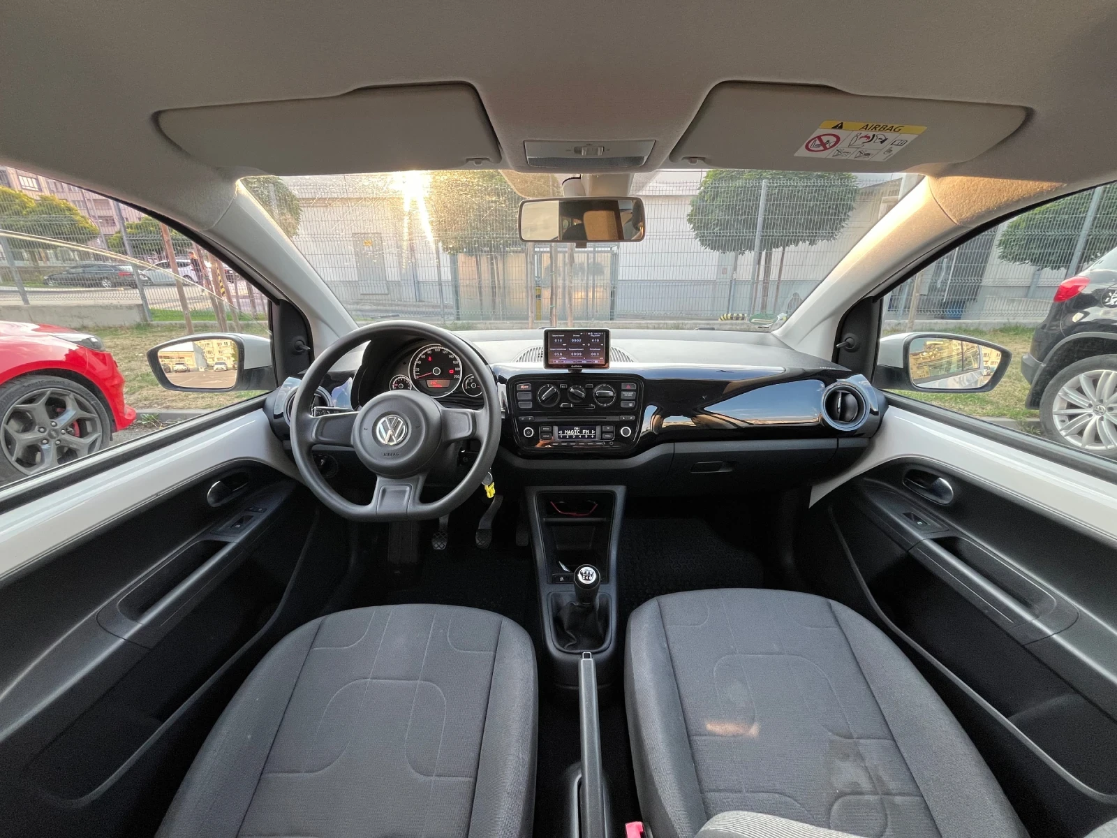 VW Up 1.0 Метан CNG - изображение 5