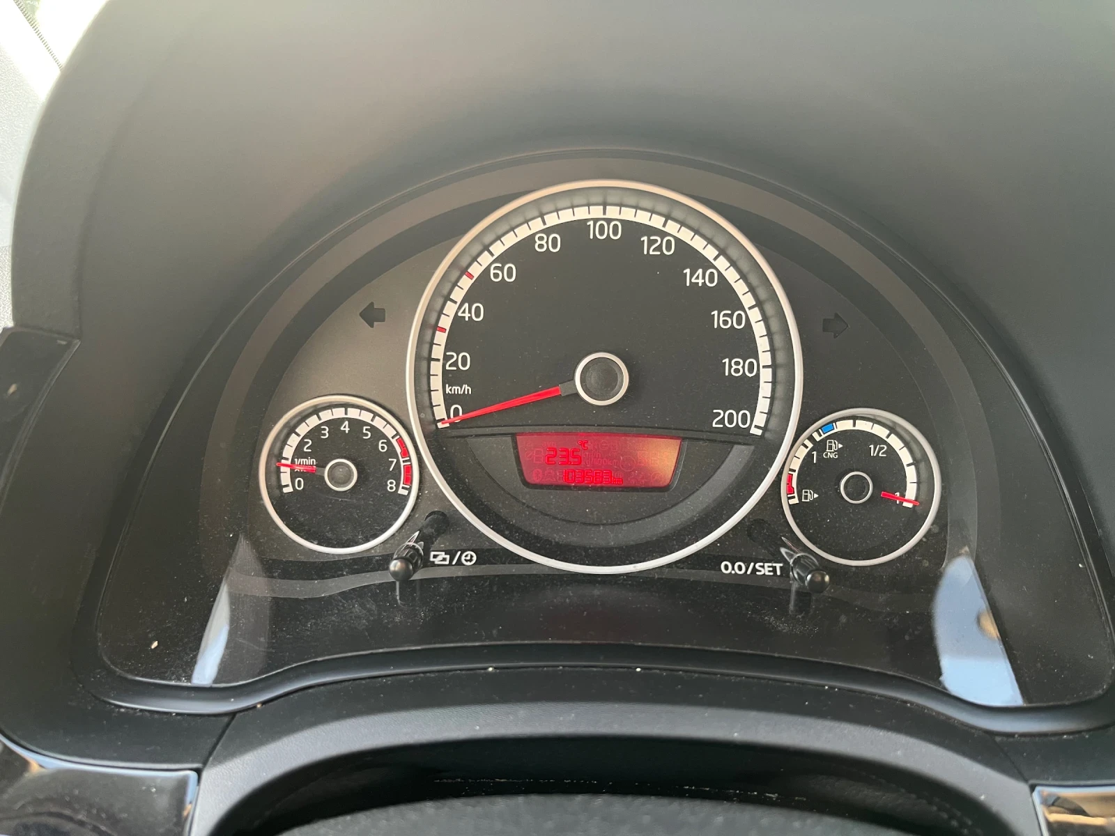 VW Up 1.0 Метан CNG - изображение 6