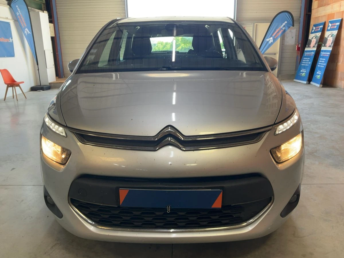 Citroen C4 Picasso 1.6HDI РЕАЛЕН ПРОБЕГ - изображение 3