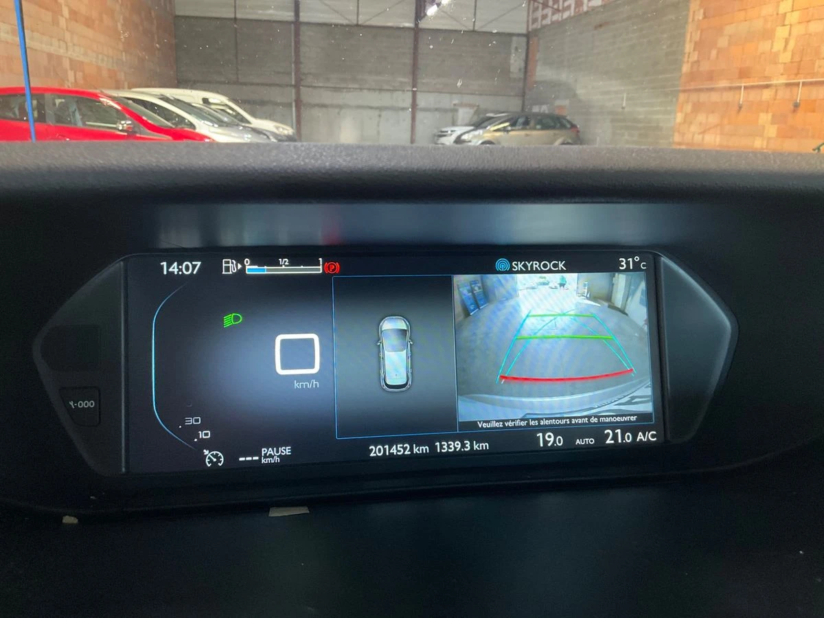 Citroen C4 Picasso 1.6HDI РЕАЛЕН ПРОБЕГ - изображение 10