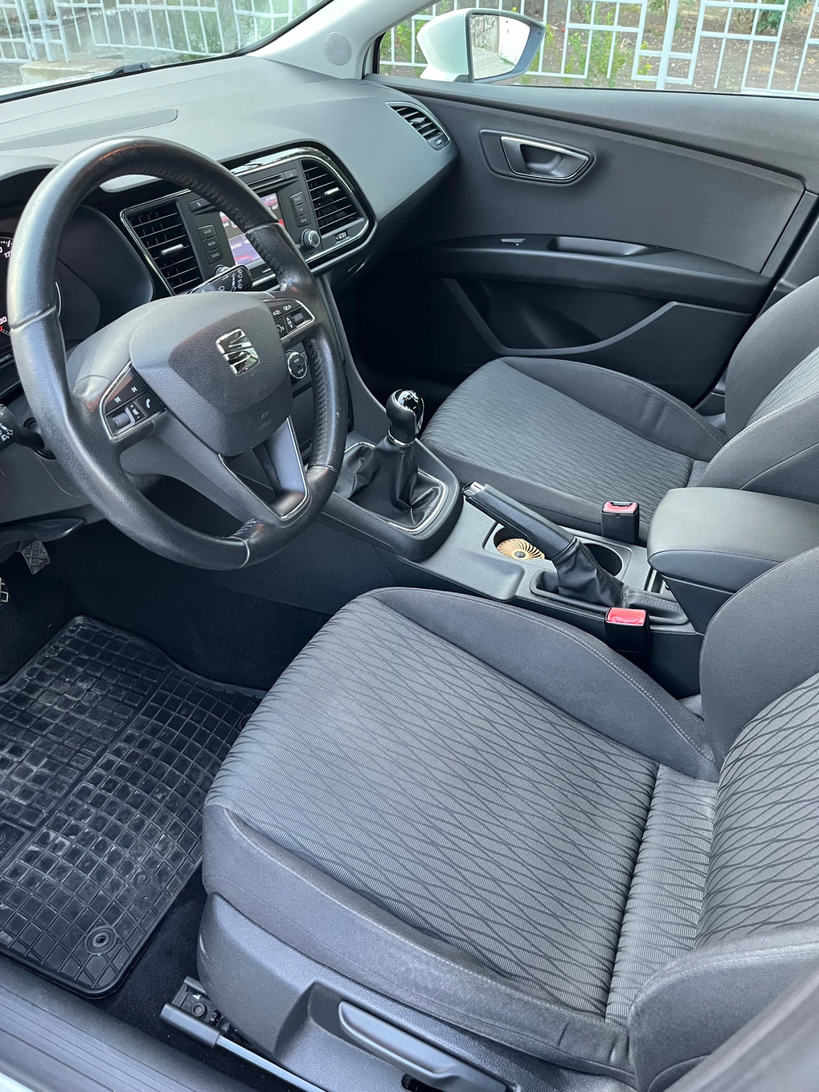Seat Leon  - изображение 10