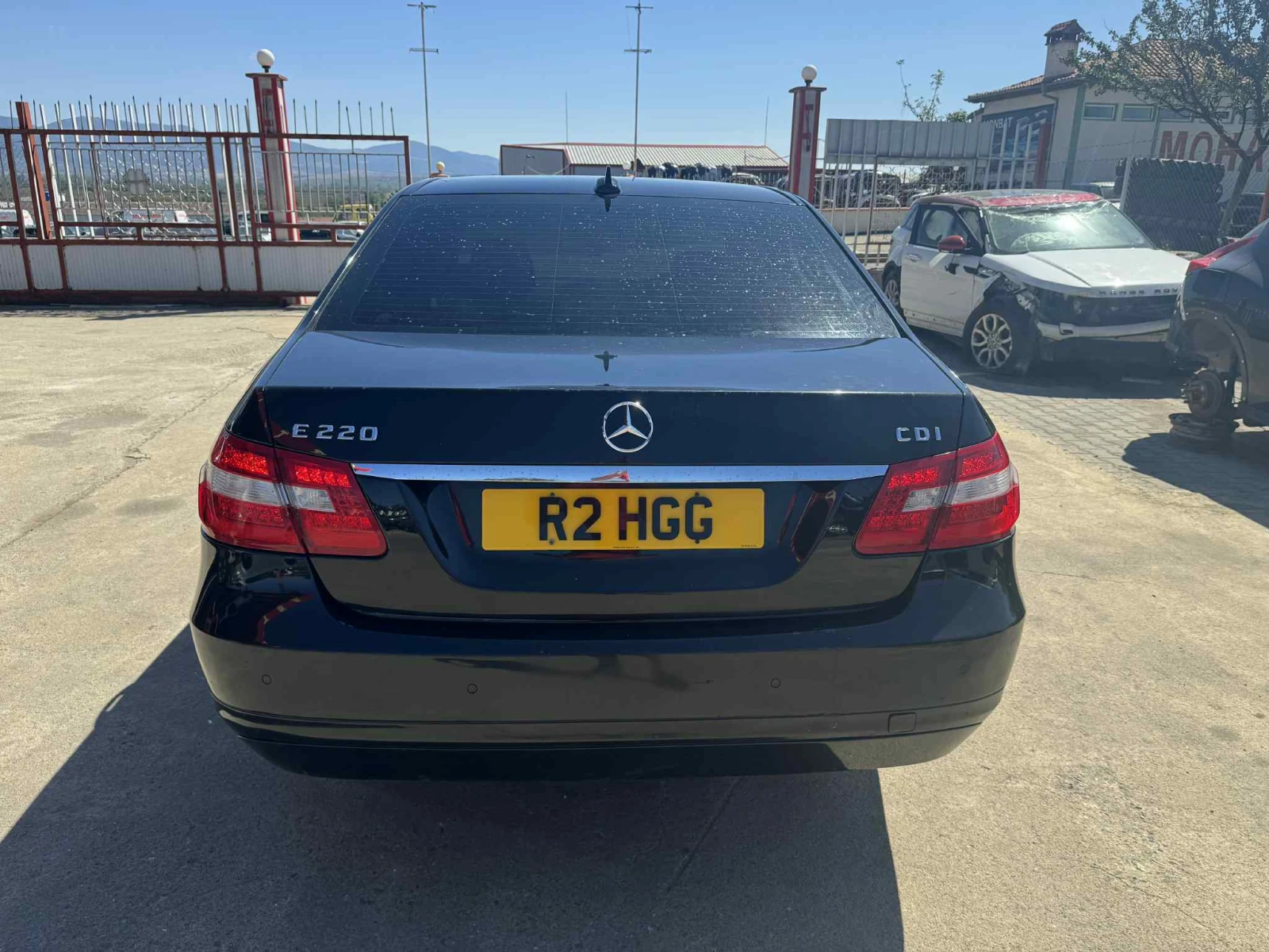 Mercedes-Benz E 220 CDI - изображение 4
