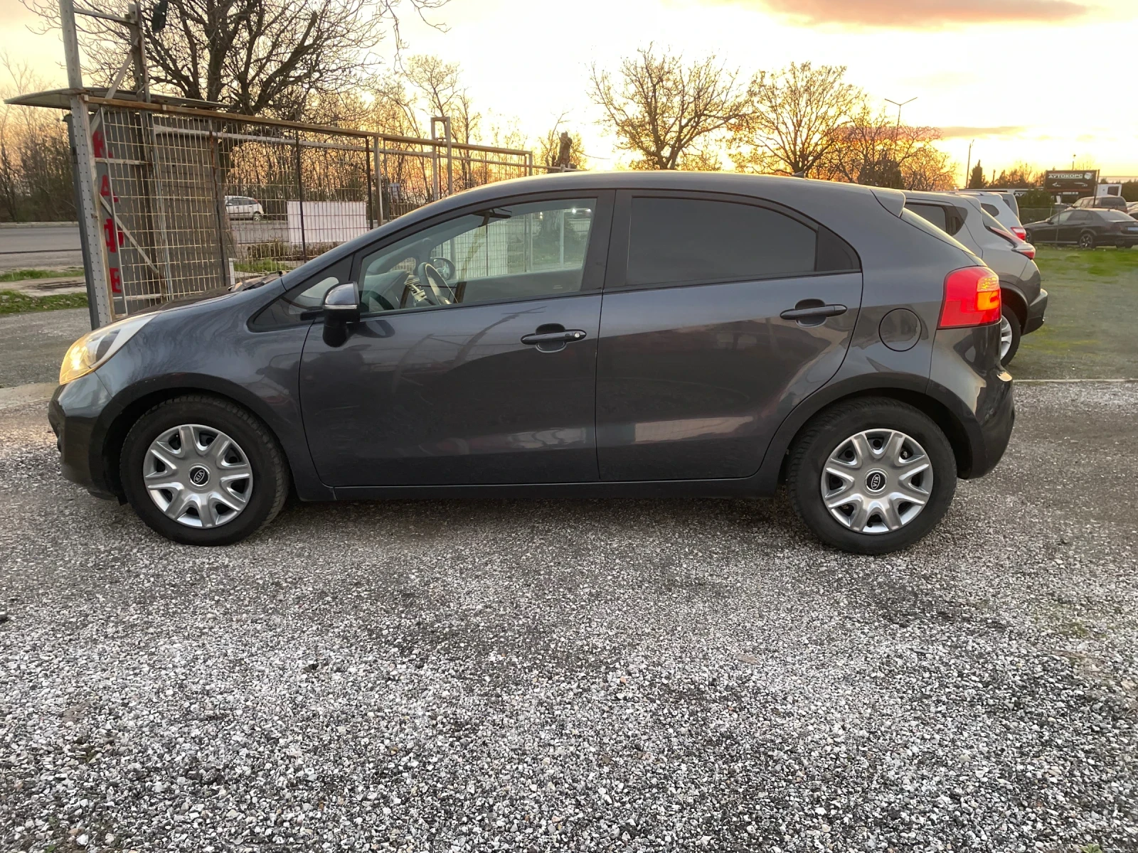 Kia Rio 1.4 CRDI.90K - изображение 4