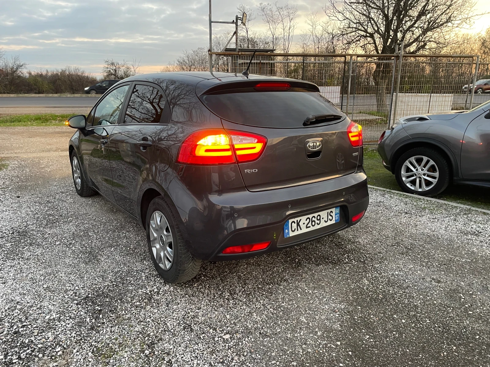 Kia Rio 1.4 CRDI.90K - изображение 5