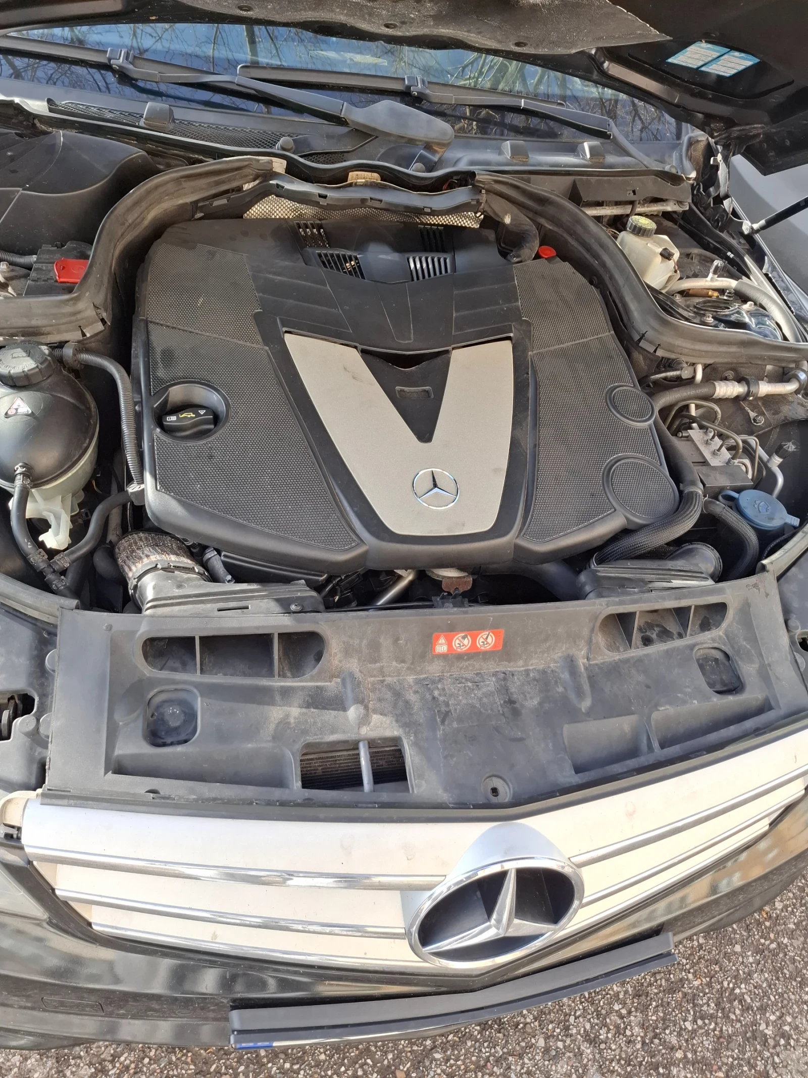 Mercedes-Benz C 320  - изображение 7