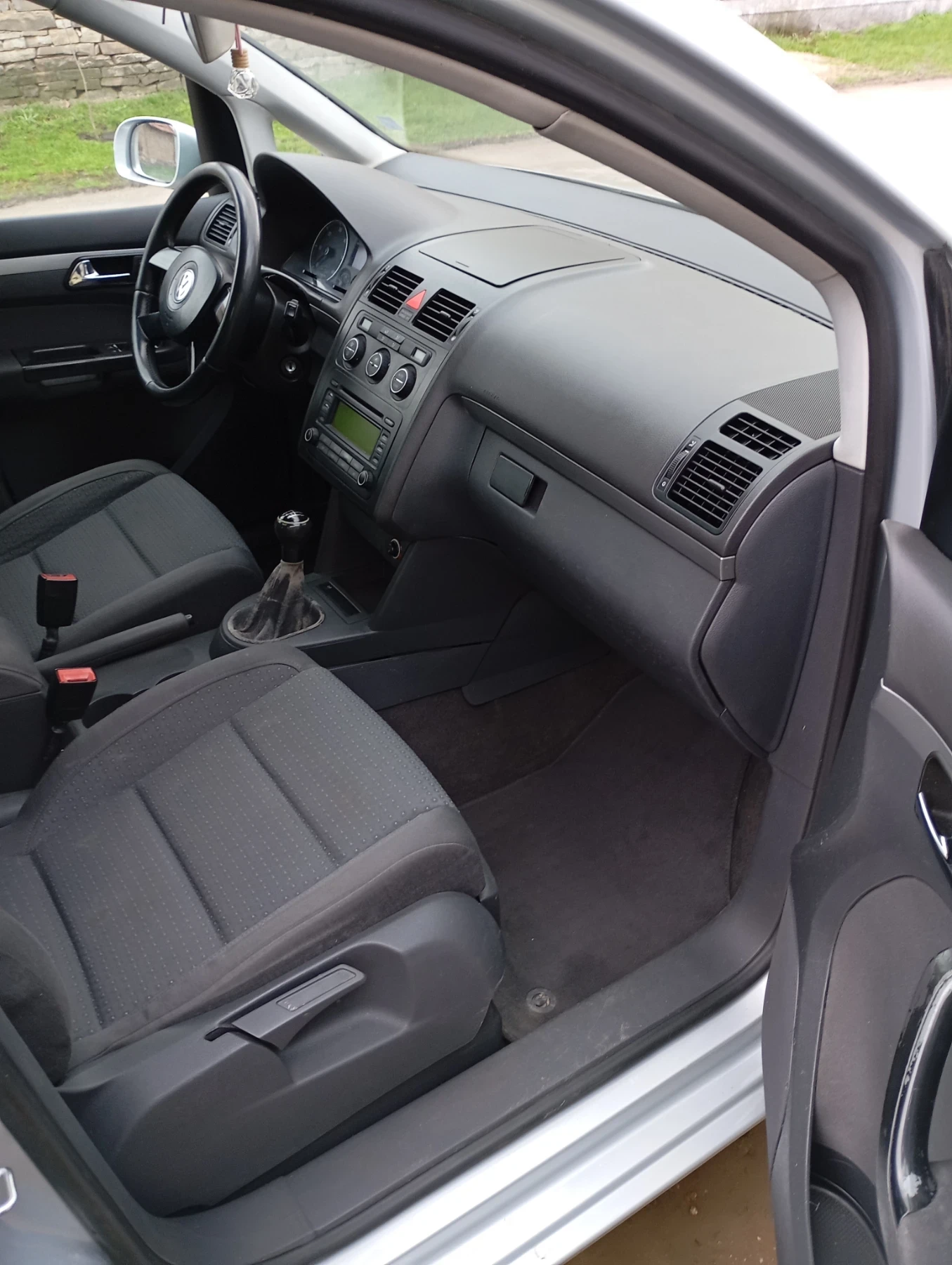 VW Touran  - изображение 10