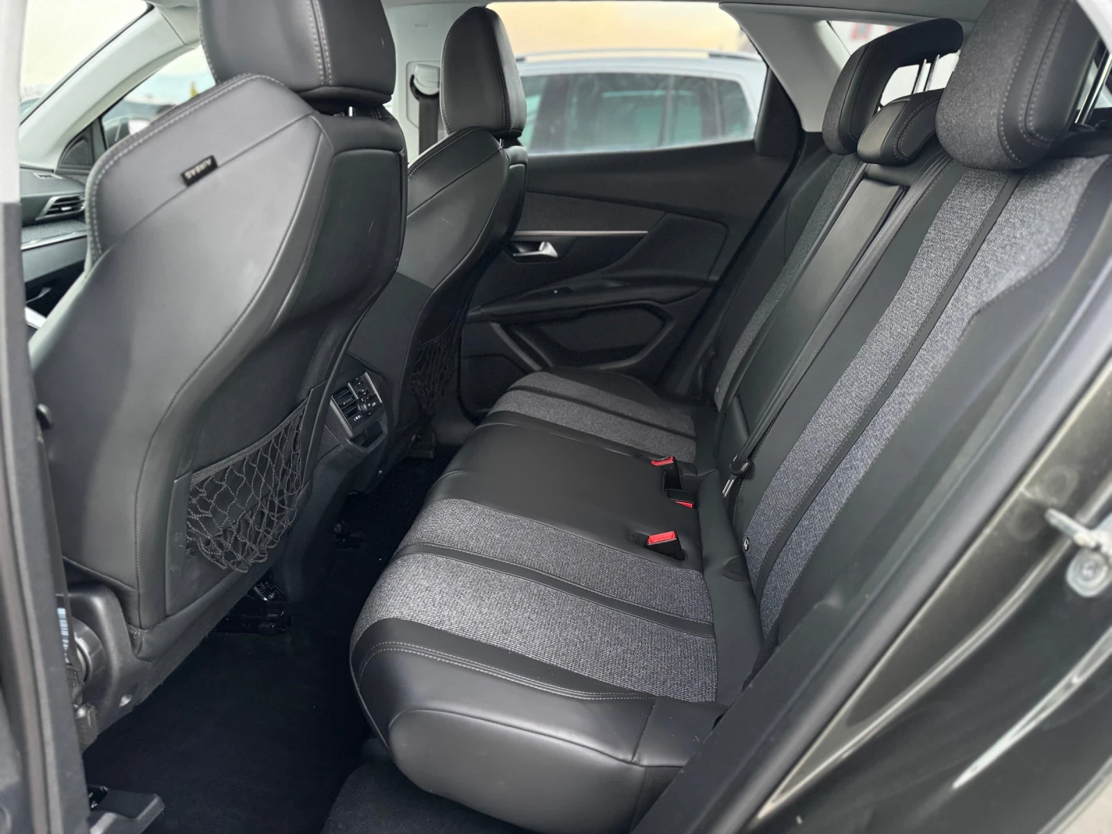 Peugeot 3008 1.6HDI | Mobile.bg � ����������� 10