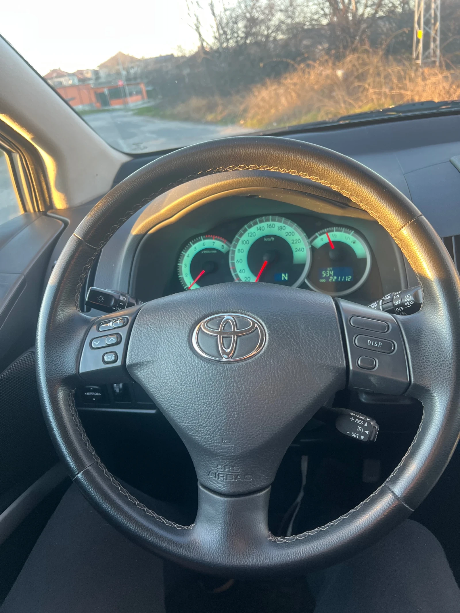 Toyota Corolla verso | Mobile.bg � ����������� 8