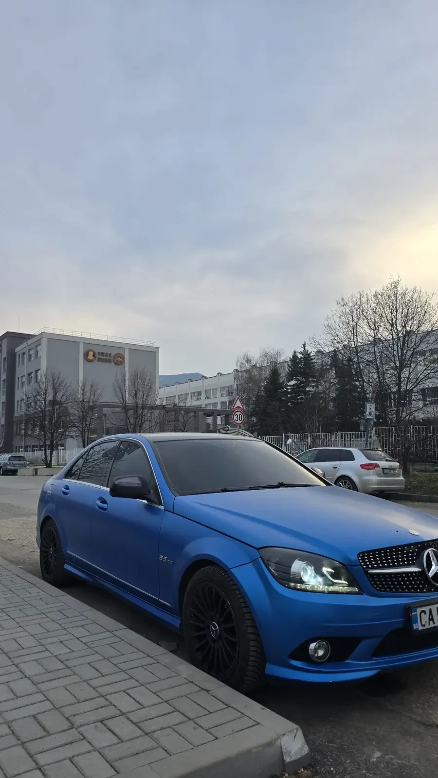 Mercedes-Benz C 180 C63 AMG PACK, снимка 2 - Автомобили и джипове - 53869704