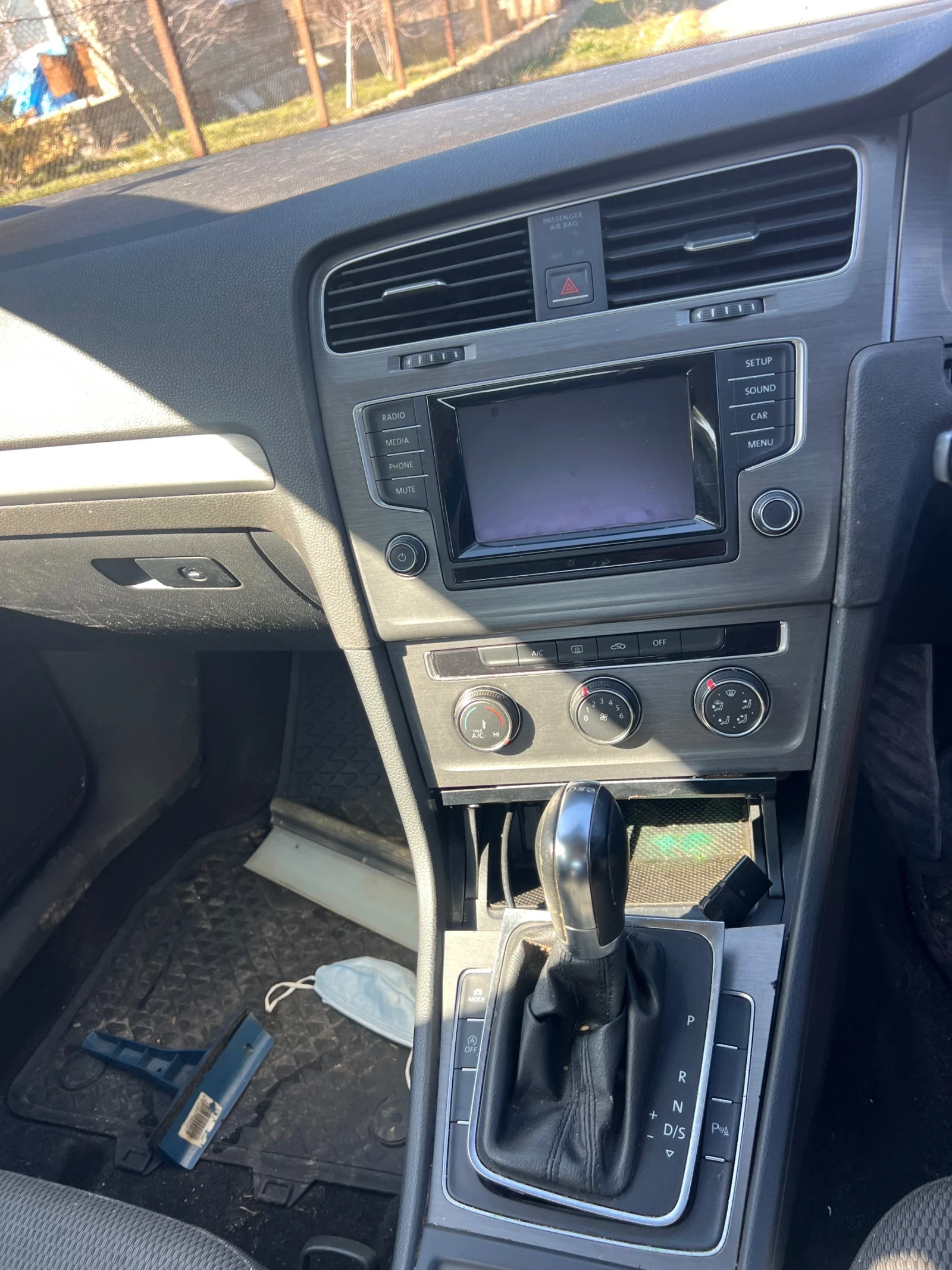 VW Golf 1, 6TDI DSG, снимка 7 - Автомобили и джипове - 53952532