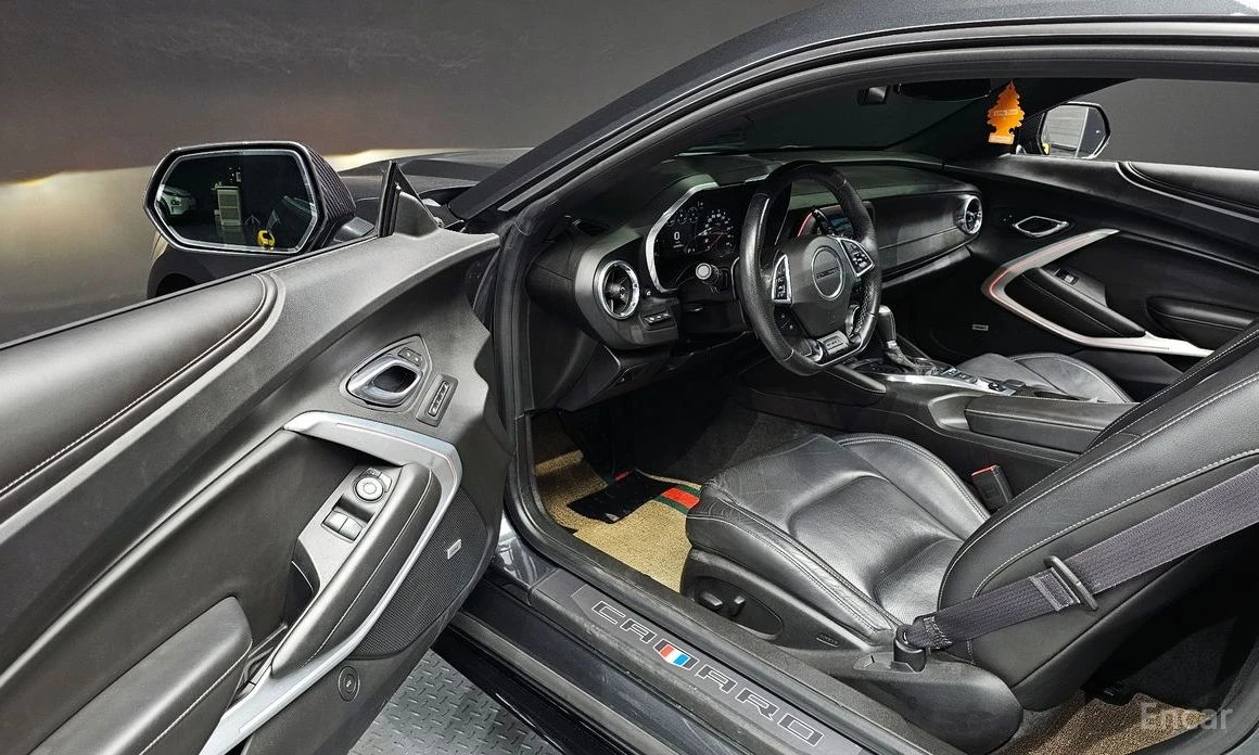 Chevrolet Camaro SS 6.2 V8* BOSE* HEAD-UP* BREMBO* ОБДУХВАНЕ* , снимка 6 - Автомобили и джипове - 54085279