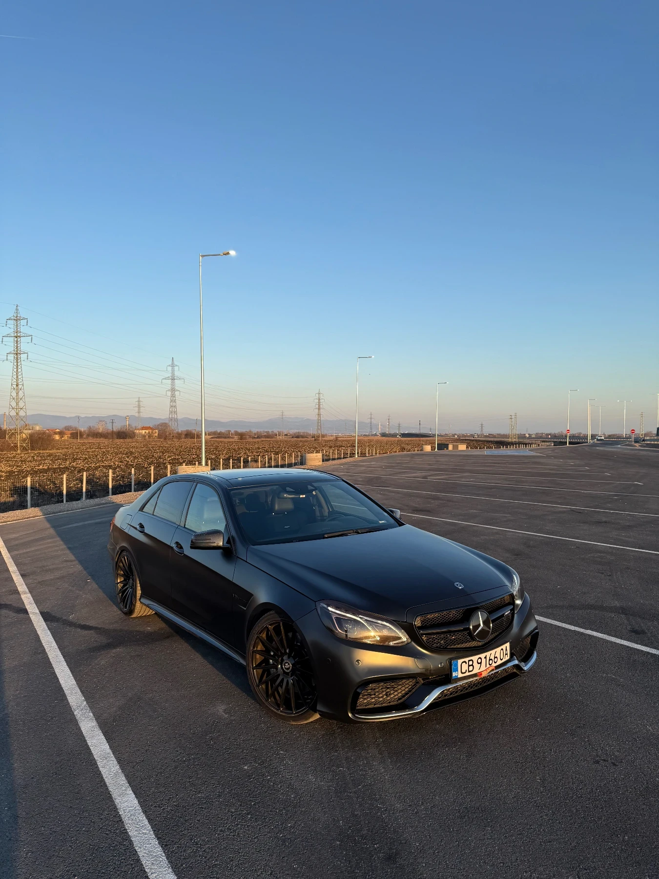 Mercedes-Benz E 63 AMG, снимка 4 - Автомобили и джипове - 54297069