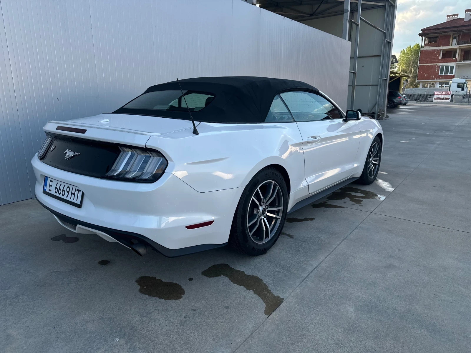 Ford Mustang 2.3 Premium, снимка 7 - Автомобили и джипове - 54450622