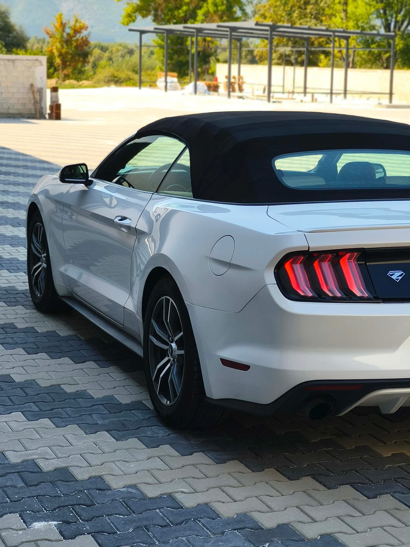 Ford Mustang 2.3 Premium, снимка 6 - Автомобили и джипове - 55550824