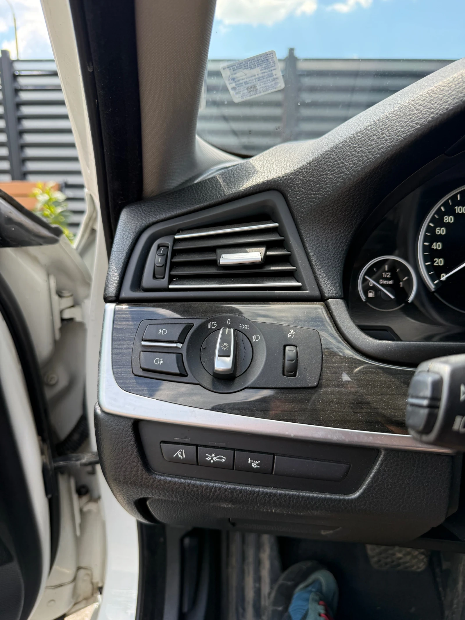 BMW 530 xdrive* adaptive drive* key less* soft close* , снимка 11 - Автомобили и джипове - 54545614