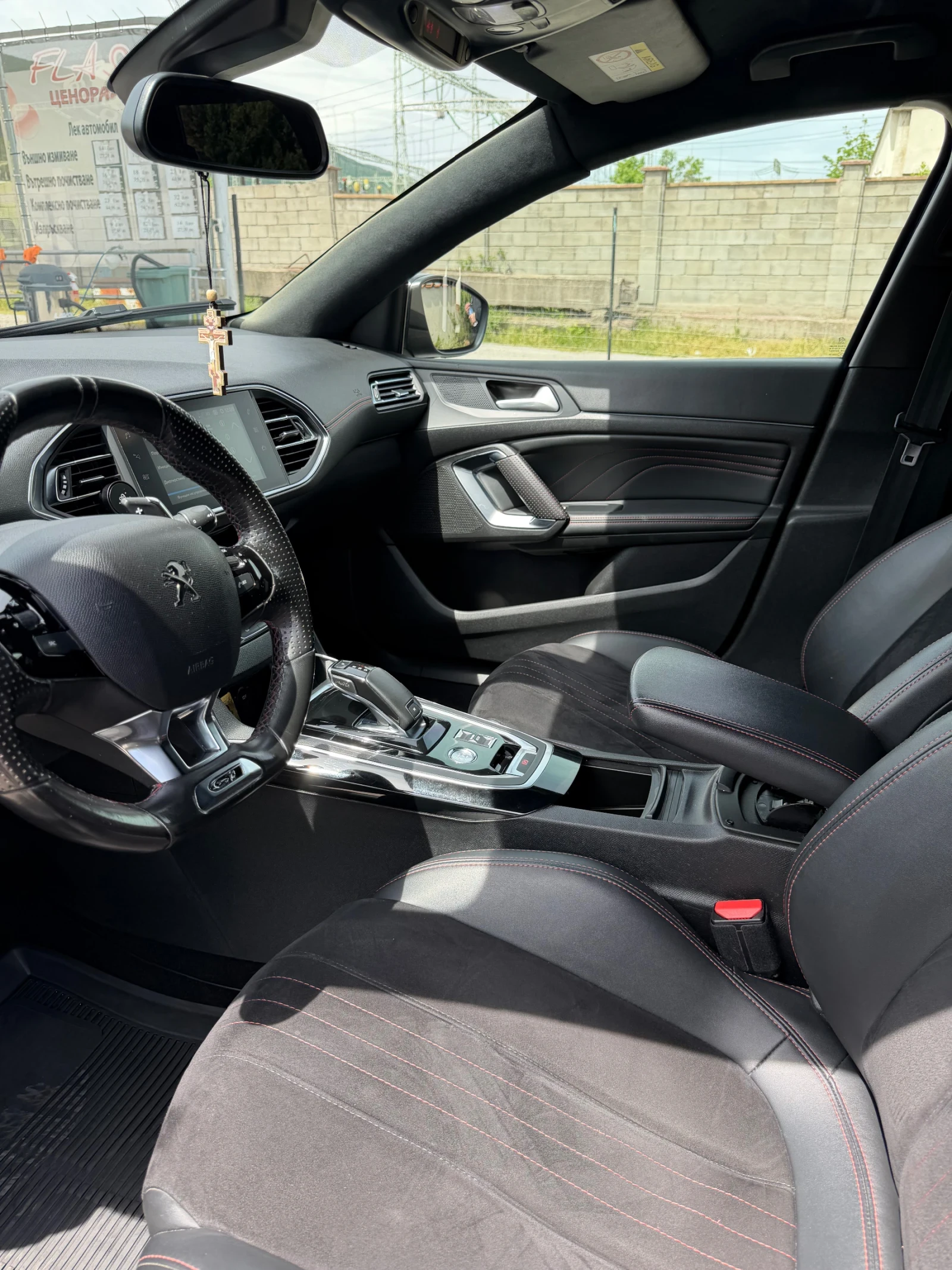Peugeot 308, снимка 9 - Автомобили и джипове - 54610504