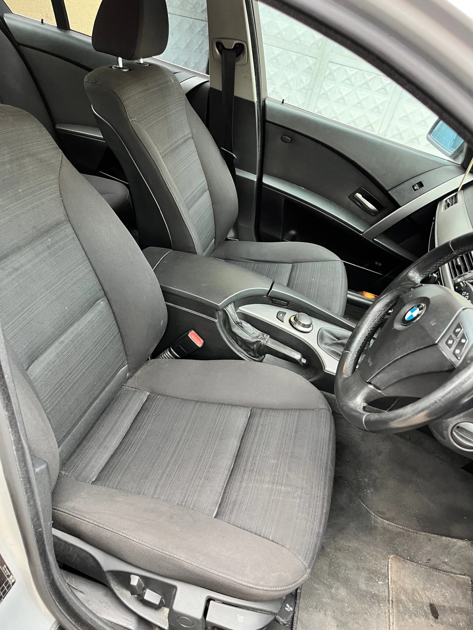 BMW 520 230кс, снимка 7 - Автомобили и джипове - 54803635