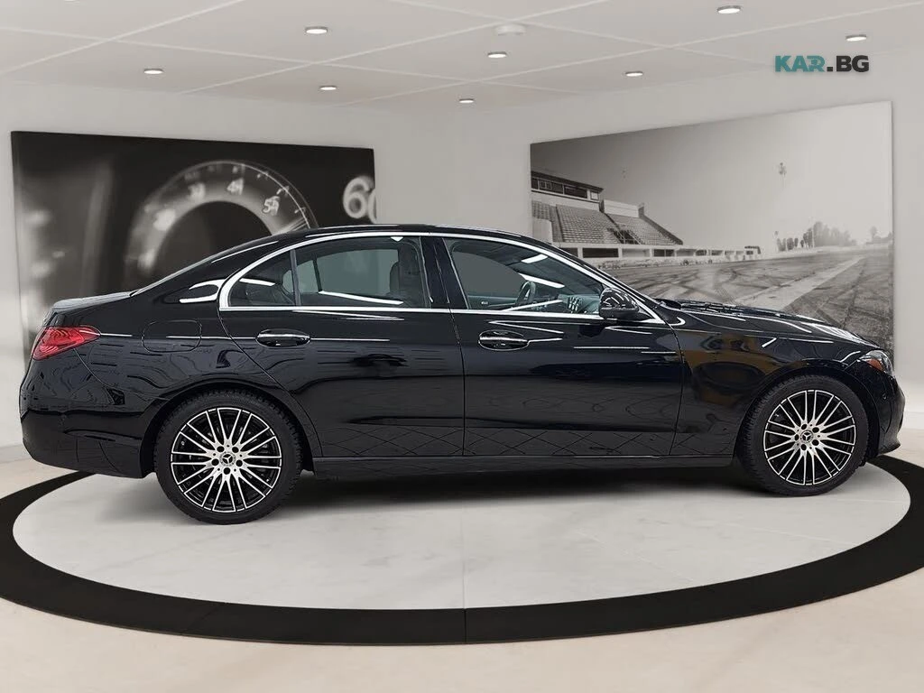 Mercedes-Benz C 300 * АвтоКредит * (КРАЙНА цена до БЪЛГАРИЯ), снимка 4 - Автомобили и джипове - 54824377