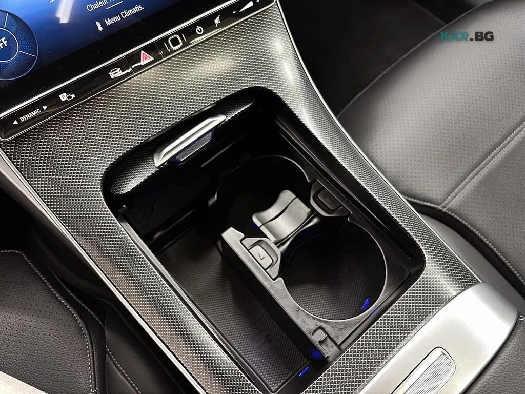 Mercedes-Benz C 300 * АвтоКредит * (КРАЙНА цена до БЪЛГАРИЯ), снимка 14 - Автомобили и джипове - 54824377