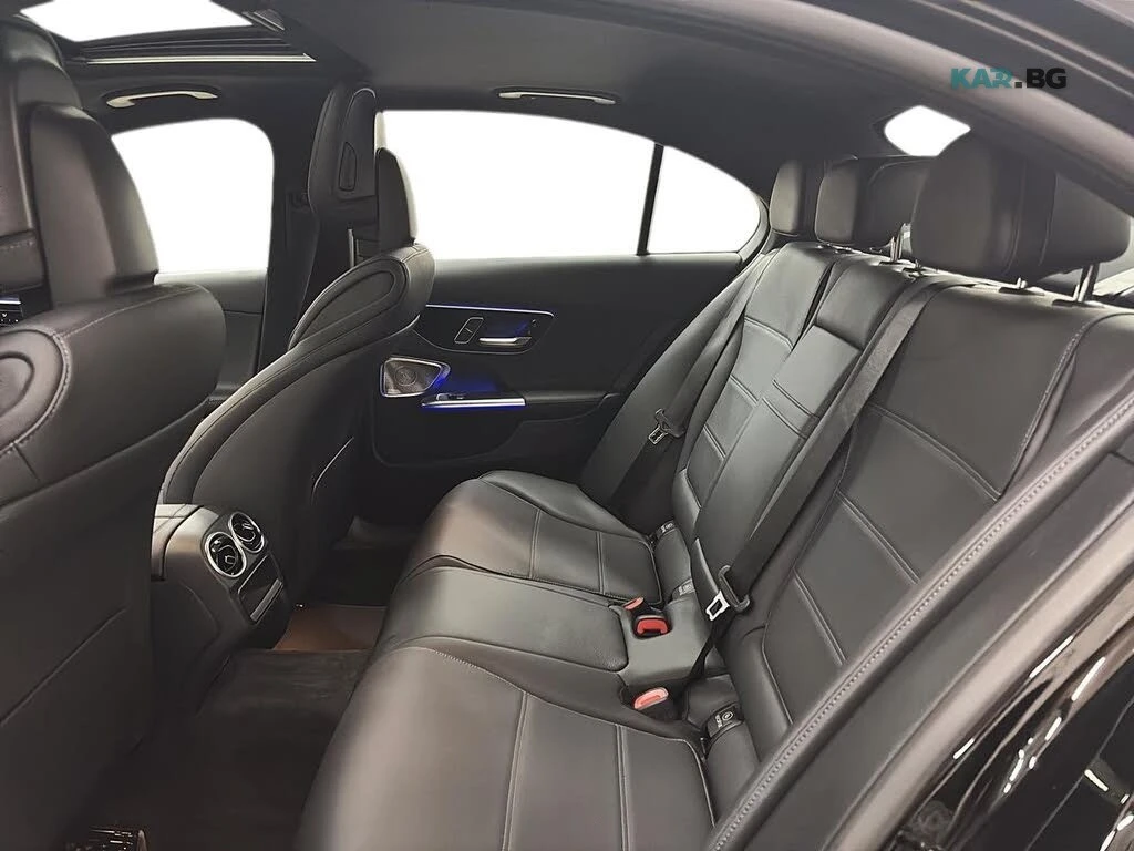 Mercedes-Benz C 300 * АвтоКредит * (КРАЙНА цена до БЪЛГАРИЯ), снимка 15 - Автомобили и джипове - 54824377