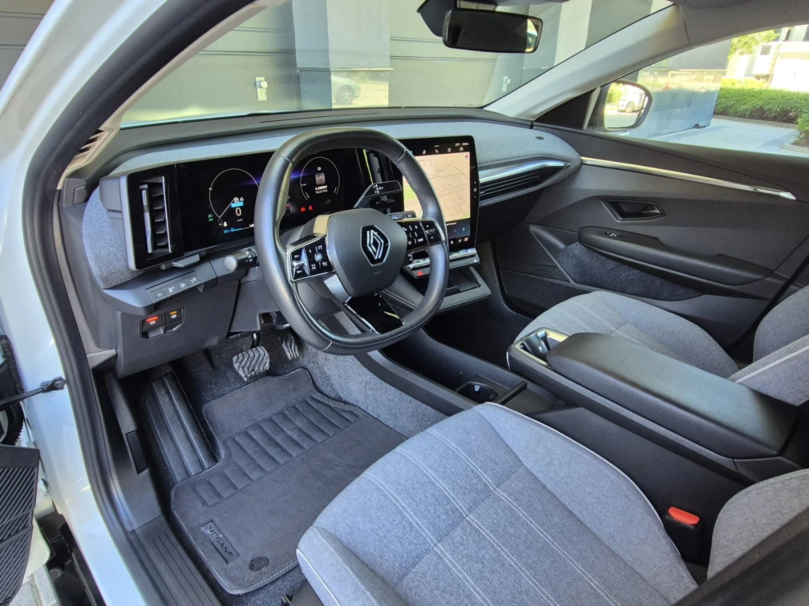 Renault Megane EV60 / Термопомпа / ГАРАНЦИЯ!!, снимка 11 - Автомобили и джипове - 55062144