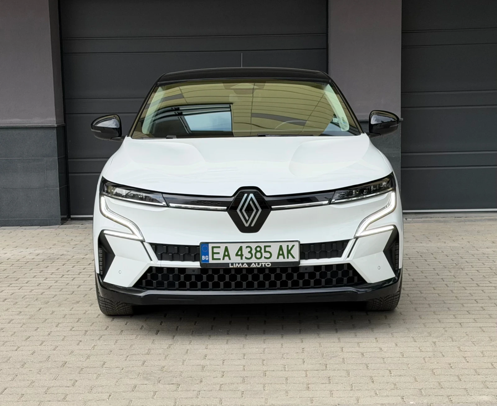Renault Megane EV60 / Термопомпа / ГАРАНЦИЯ!!, снимка 2 - Автомобили и джипове - 55062144