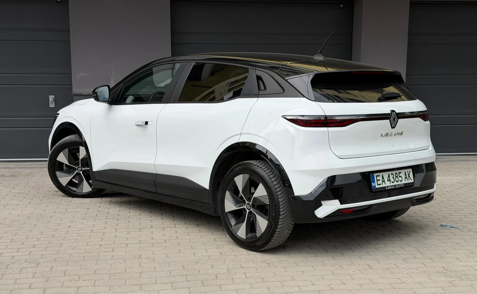 Renault Megane EV60 / Термопомпа / ГАРАНЦИЯ!!, снимка 4 - Автомобили и джипове - 55062144