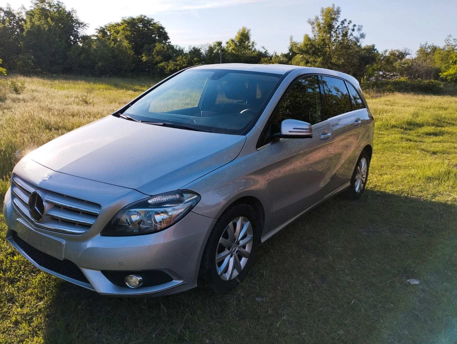 Mercedes-Benz B 200, снимка 10 - Автомобили и джипове - 55123357