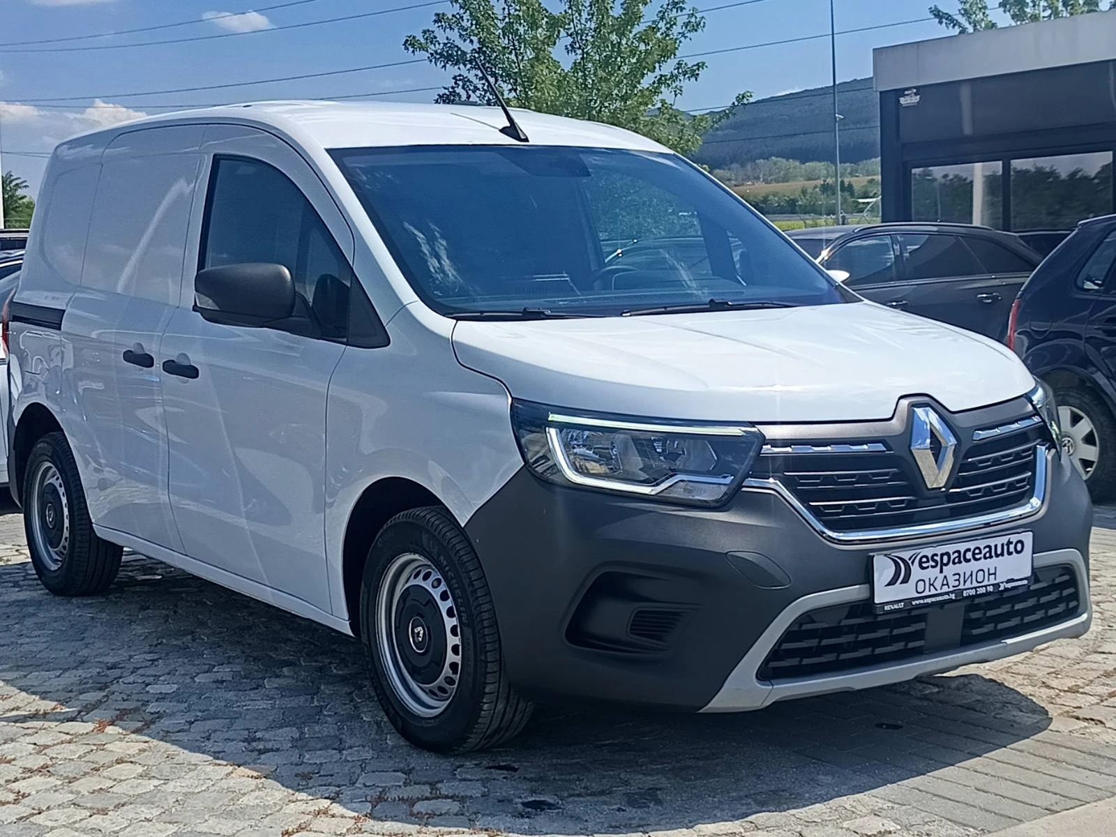 Renault Kangoo 1.5dCi/ 95к.с./ КАПАРИРАН, снимка 3 - Автомобили и джипове - 55559077
