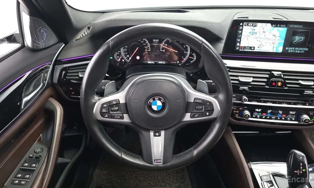 BMW 540 * 540i xDrive M Sport Plus * ЦЕНА ДО БГ, снимка 9 - Автомобили и джипове - 56182503