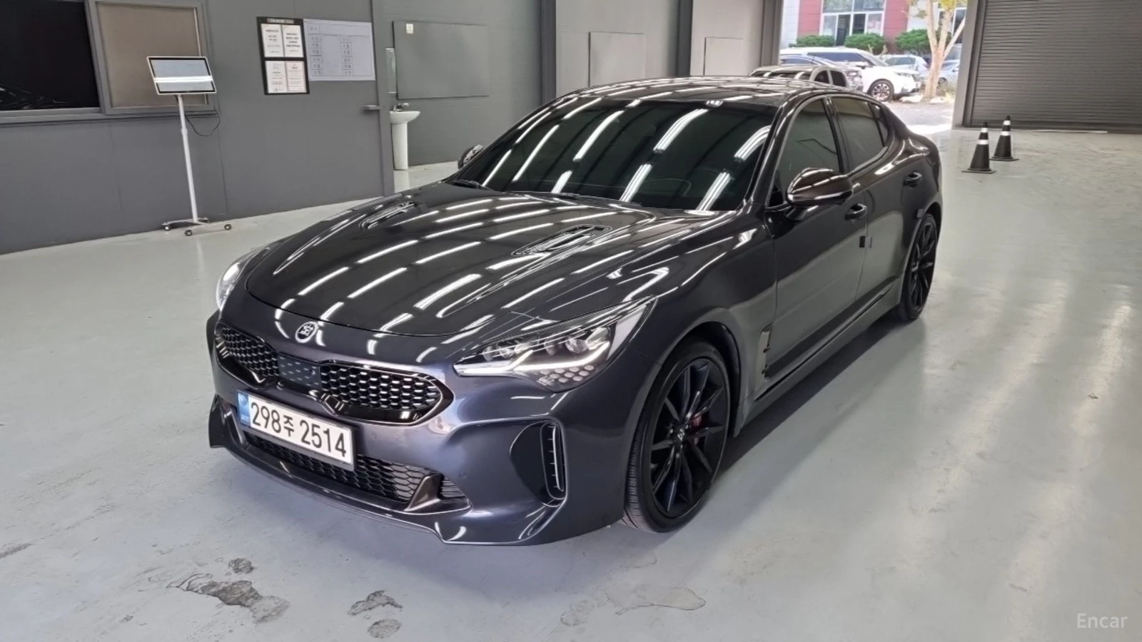 Kia Stinger 3.3 AWD GT | 360| HUD| VENTED S| BL SP| LANE AS | Mobile.bg � ����������� 1