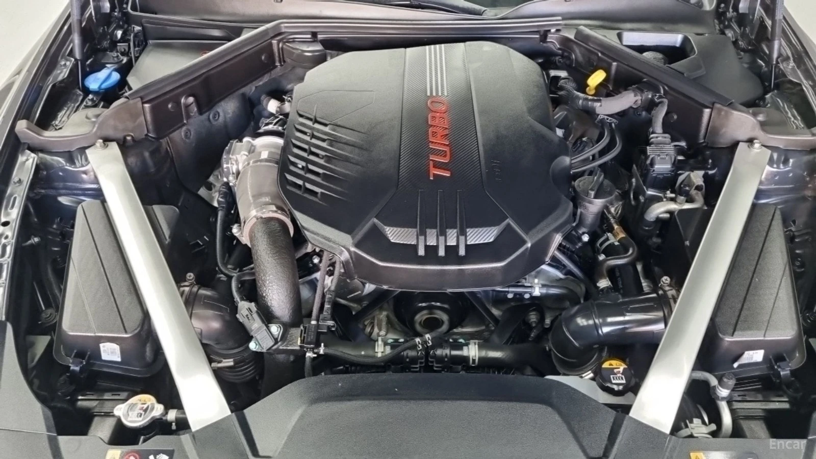 Kia Stinger 3.3 AWD GT | 360| HUD| VENTED S| BL SP| LANE AS | Mobile.bg � ����������� 6