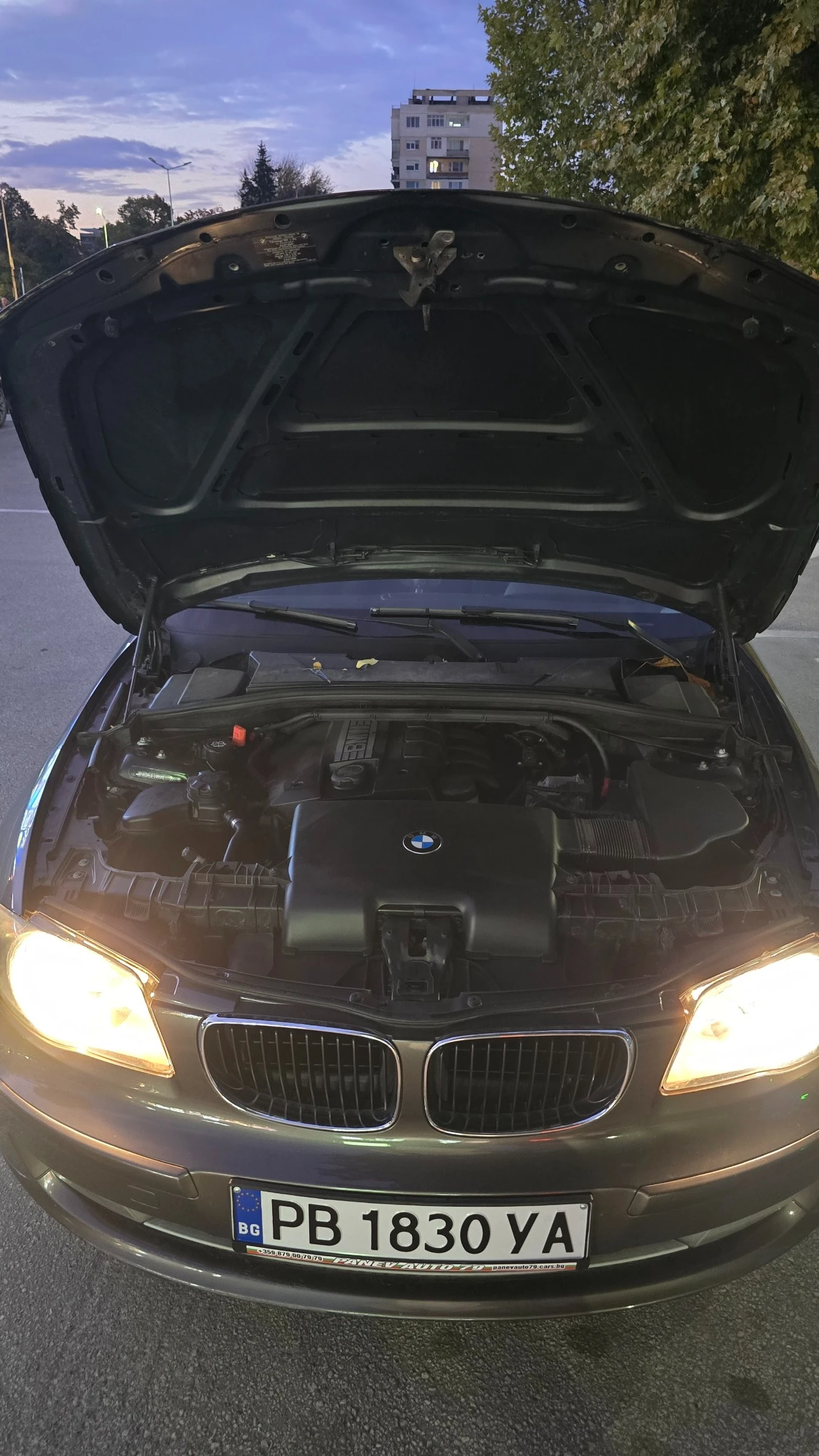 BMW 116 i Facelift, снимка 10 - Автомобили и джипове - 56705373