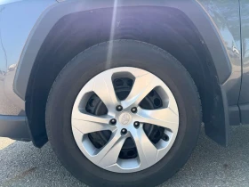 Toyota Rav4 * LE * CARFAX *  ОПЦИЯ ЗА ФИНАНСИРАНЕ, снимка 16
