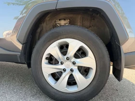 Toyota Rav4 * LE * CARFAX *  ОПЦИЯ ЗА ФИНАНСИРАНЕ, снимка 15
