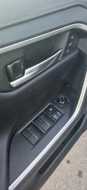 Toyota Rav4 Limited AWD - 55000 лв. / 28121.05 € - 96742803 10