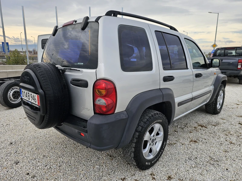 Jeep Cherokee 2.5CRD/КЛИМА/ИТАЛИЯ/ЛИЗИНГ, снимка 5 - Автомобили и джипове - 48064784