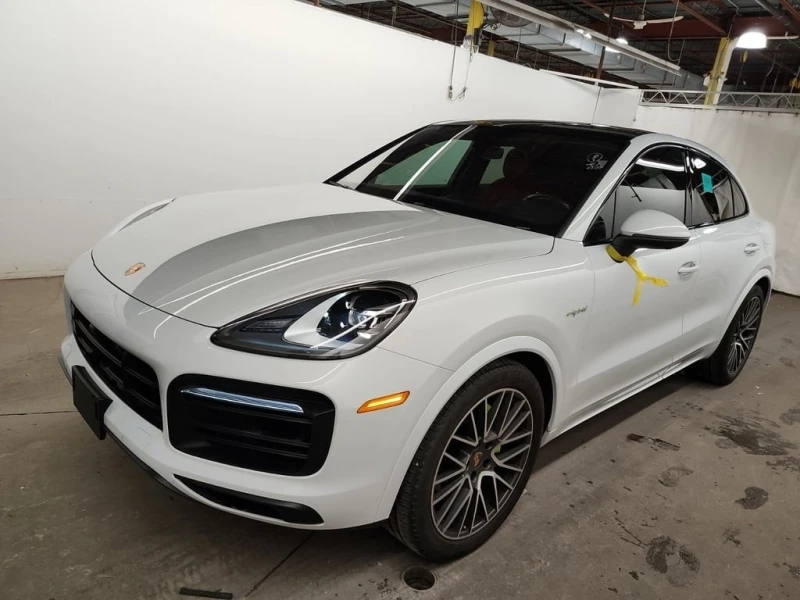 Porsche Cayenne E HYBRID * Coupe * Chrono * CARFAX * 