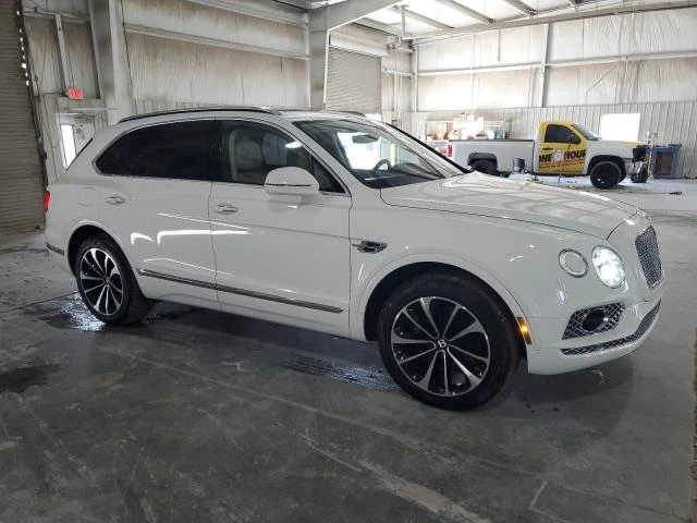 Bentley Bentayga V12, снимка 4 - Автомобили и джипове - 48569815