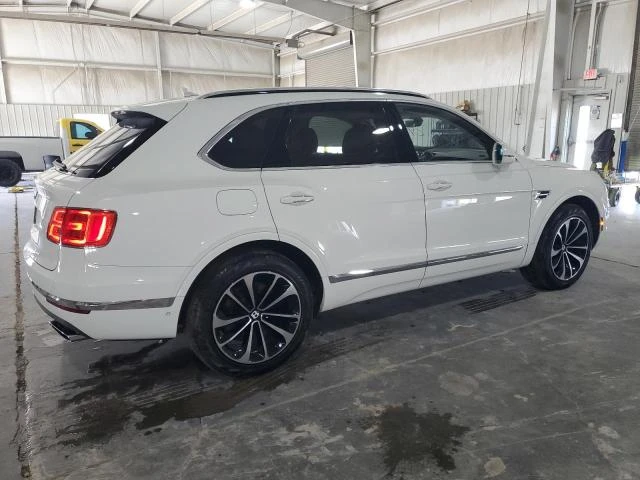 Bentley Bentayga V12, снимка 3 - Автомобили и джипове - 48569815