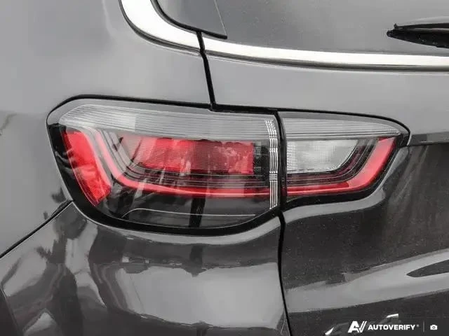 Jeep Compass * Limited * 2024 * 4x4 AWD * Кожен салон * , снимка 14 - Автомобили и джипове - 53269855