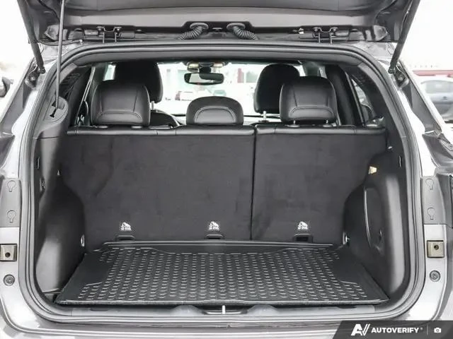 Jeep Compass * Limited * 2024 * 4x4 AWD * Кожен салон * , снимка 13 - Автомобили и джипове - 53269855