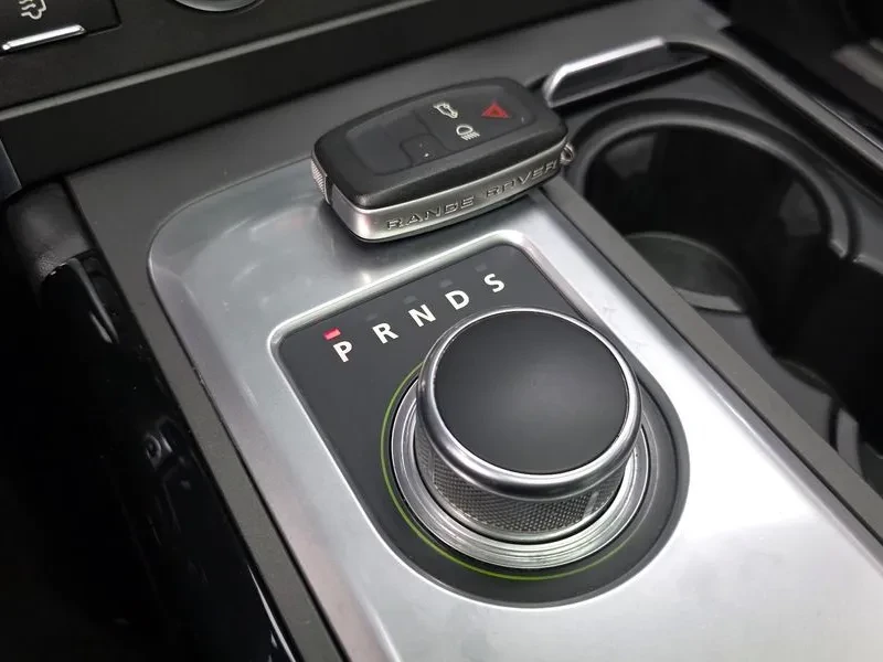 Land Rover Range rover, снимка 8 - Автомобили и джипове - 54504587