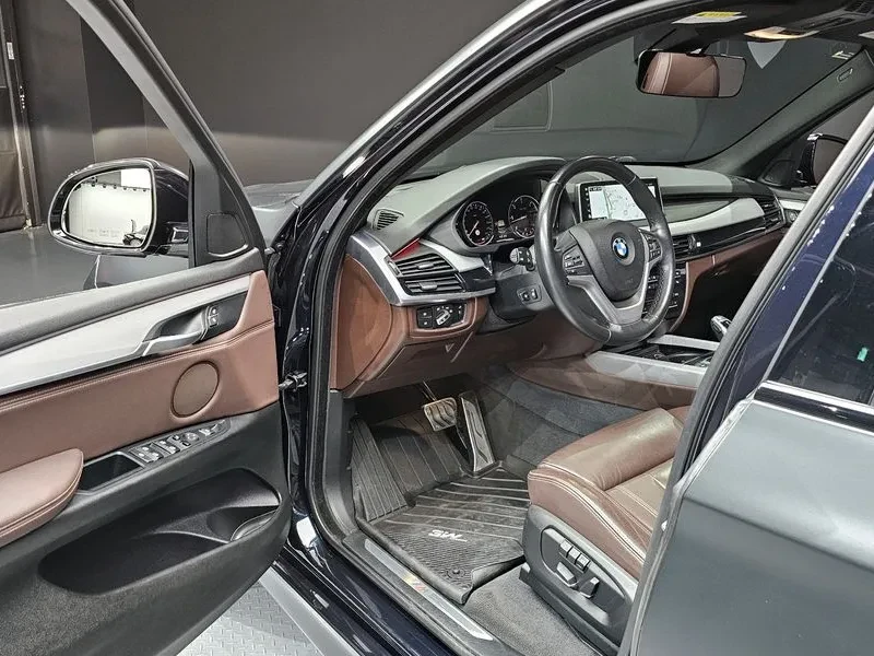 BMW X5  (F15) xDrive 30D M Sports, снимка 11 - Автомобили и джипове - 54971163